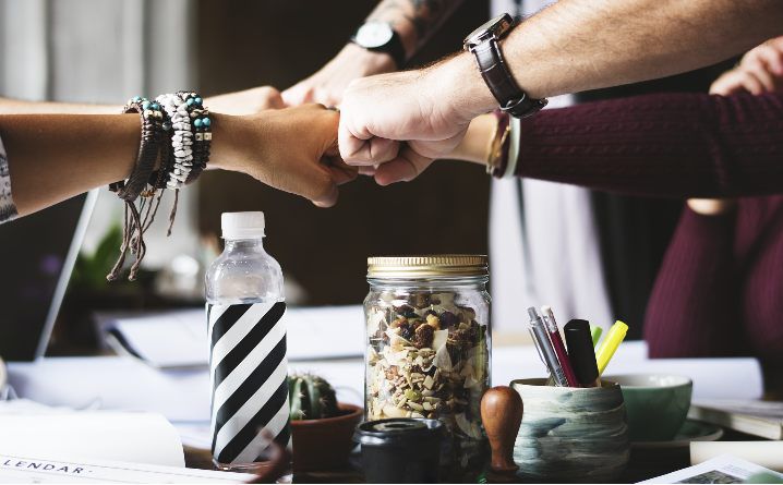 Imagen de Odoo y bloque de texto